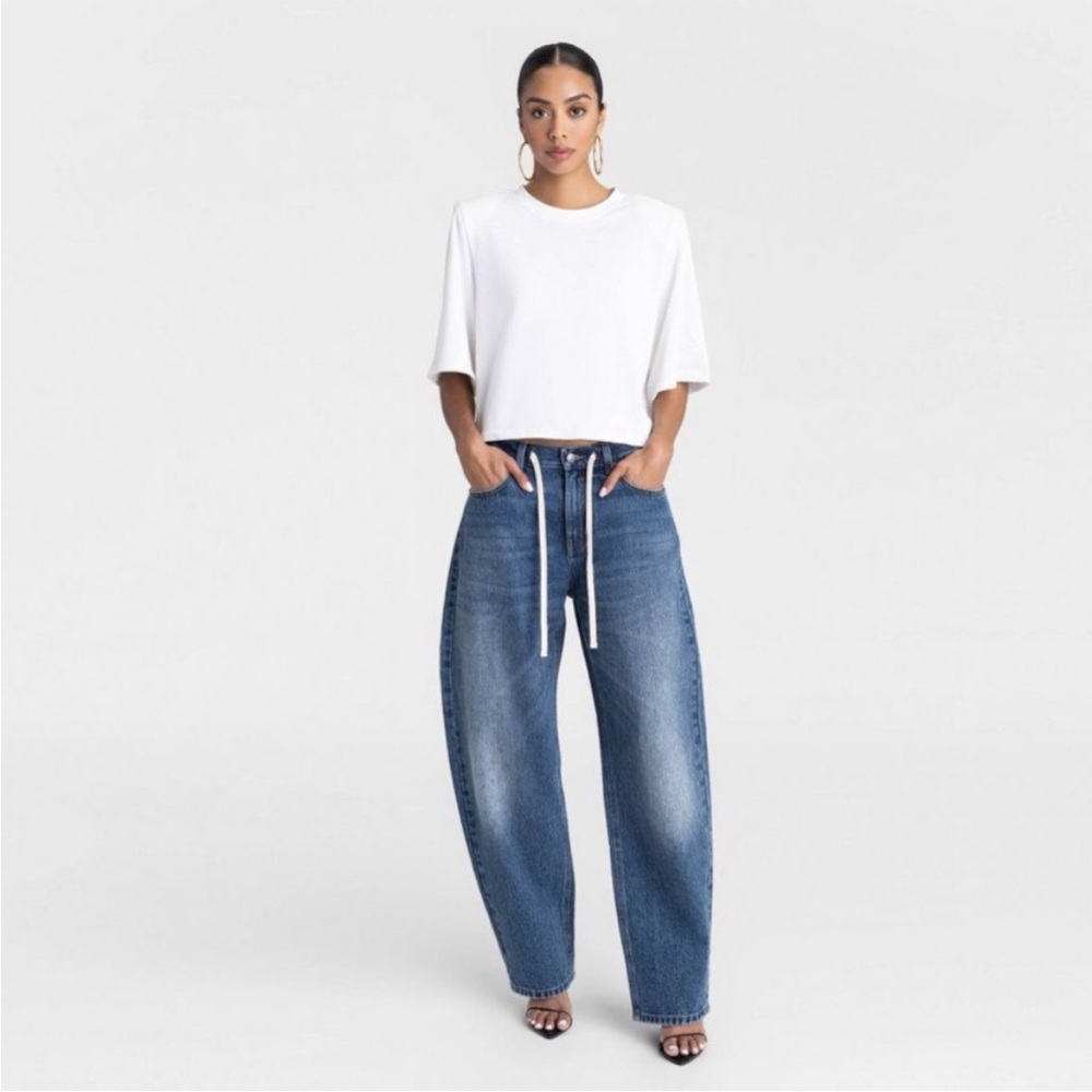 KBB by KAHLANA Women's Mid-Rise Barrel Leg 'The Lynnox Jean' - Dark Wash Size 14